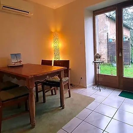 D'hotes Le Matou Roux Bed & Breakfast Isle-et-Bardais